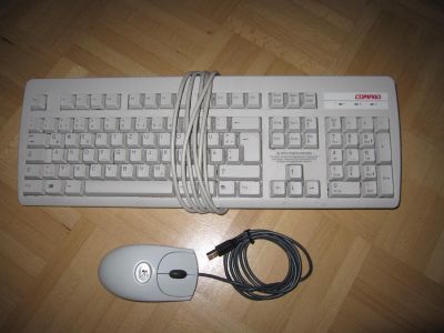 Yakumo Flachbildschirm 17