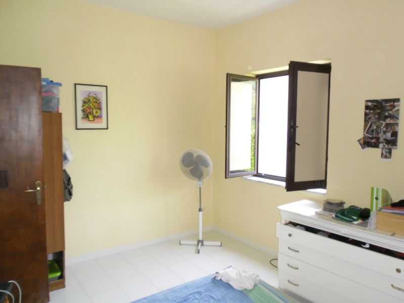 Salerno italien 1 zimmerwohnung  mit 2 bis 4 bett platze 