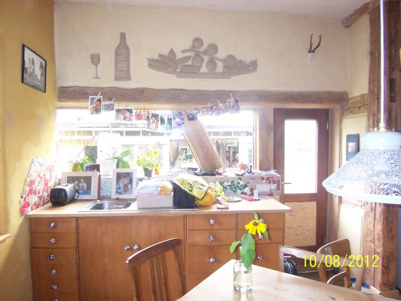 Sehr altes,zentral,aber ruhig gelegenes Fachwerkhaus+Gewächshäuser+Schuppen,Nähe:2 Badeseen