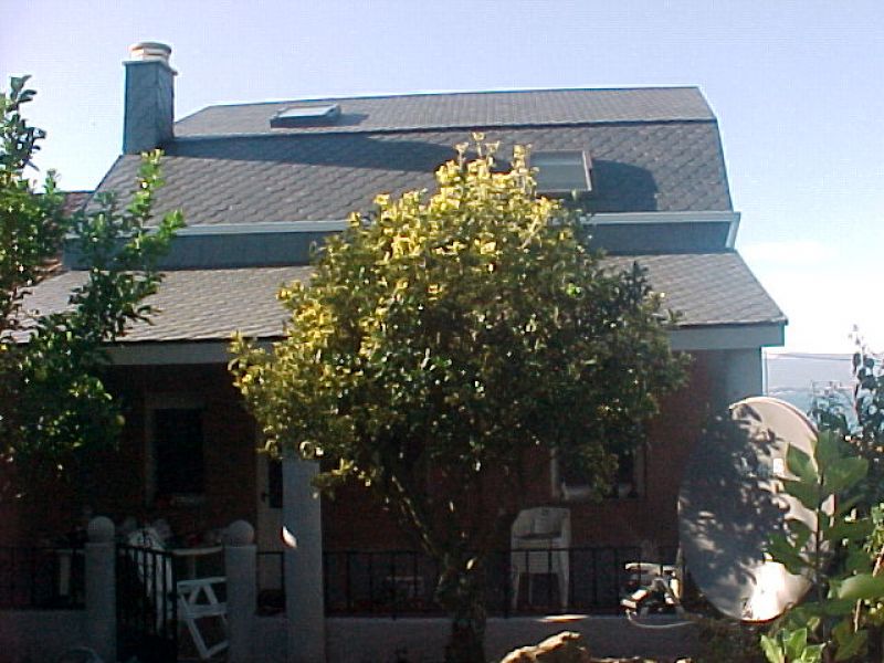 Reihennaus in Nordwest Spanien.