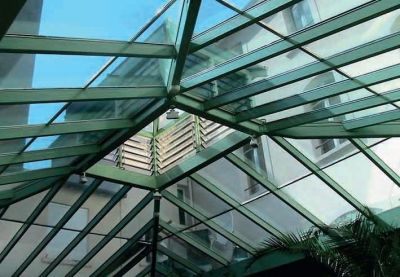 Hochleistungsfähige Folien für Verglasungen - Kühler im Sommer, wärmer im Winter!