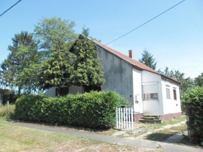 Sehr günstiges  Haus 30 km bis zum See Nr. 20/48