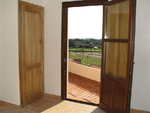 Villa -etwa 800 Meter vom Strand entfernt - Euro 159,000