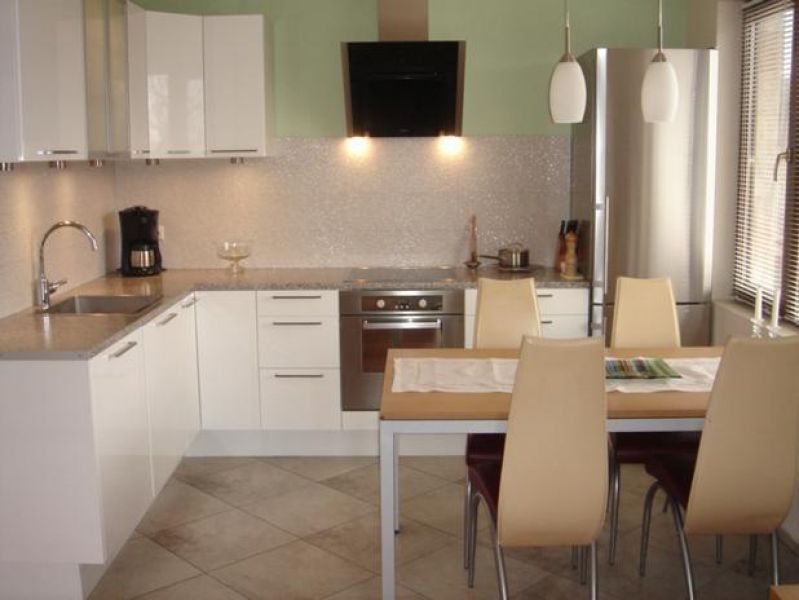 Zweistockiges Haus nur 4 km vom Meer entfernt