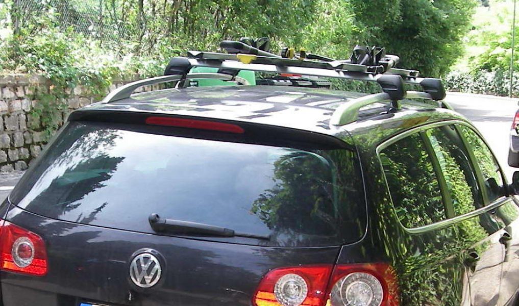 Verkaufe VW Passat Tragstäbe 2 Stk. Original von VW