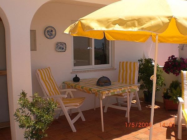 Algarve,Ferienwohnung Privat Preiswert;gr.Sonnenterrasse