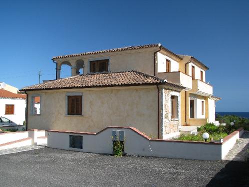 Sardinien - Reihenhaus EURO 270,000