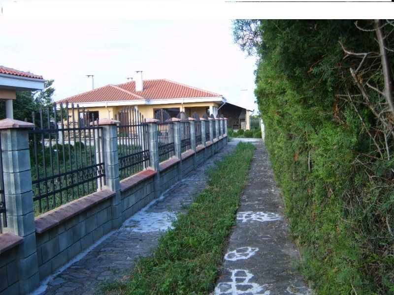 Neugebaute Villa nur 3 km von der Schwarzmeerkuste