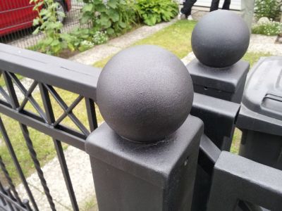 Zaunanlagen, Schmiedeeiserne Zäune