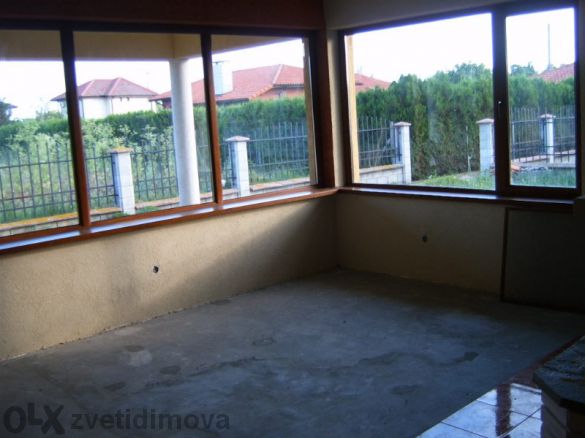 Neugebaute Villa nur 3 km von der Schwarzmeerkuste