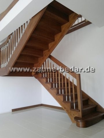 °°° Treppe , Holztreppe, Bolzentreppe aus Polen °°°