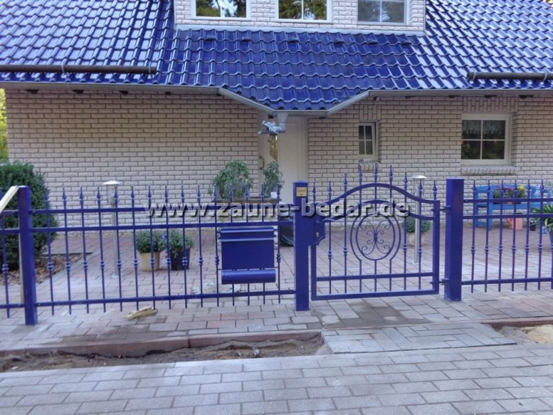 Metallzäune aus Polen. ZAUN, Tor, Pforte. Günstig