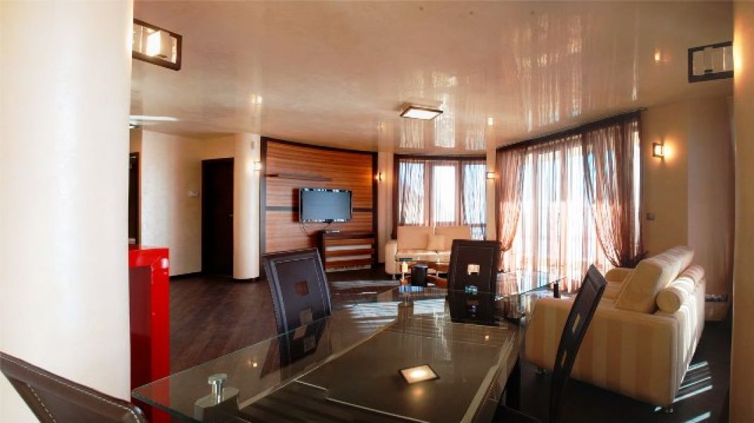 Diese wunderschöne Villa ist so nah am Meer.....